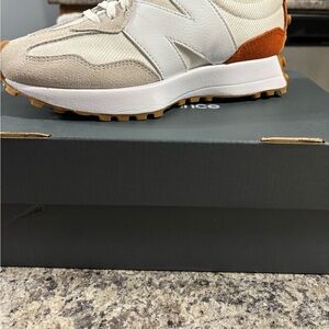 New Balance Cream Chunky Sneakers with Retro Design